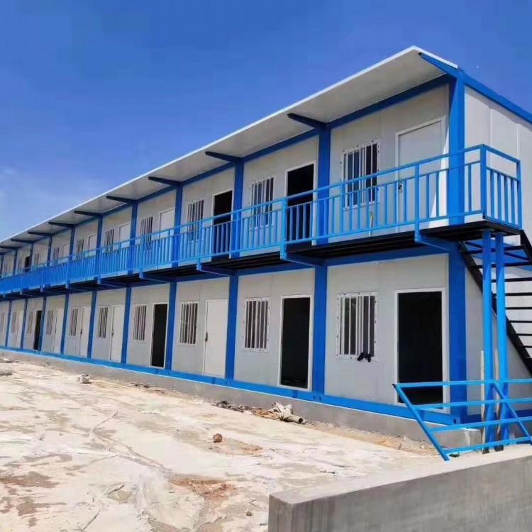 山東鑫萬鴻集彩鋼房、活動板房價格解析 按平米計價與影響因素